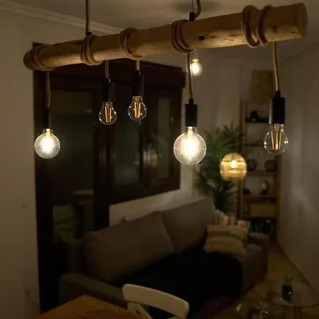 Apartment Con Jardin En *