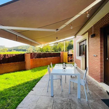 Con Jardin En アパート *