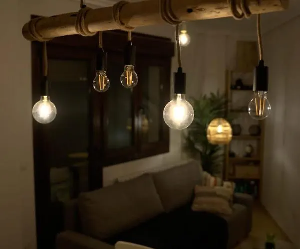 Apartment Con Jardin En *