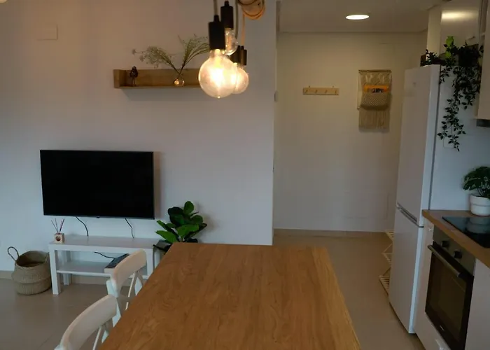 Apartment Con Jardin En *